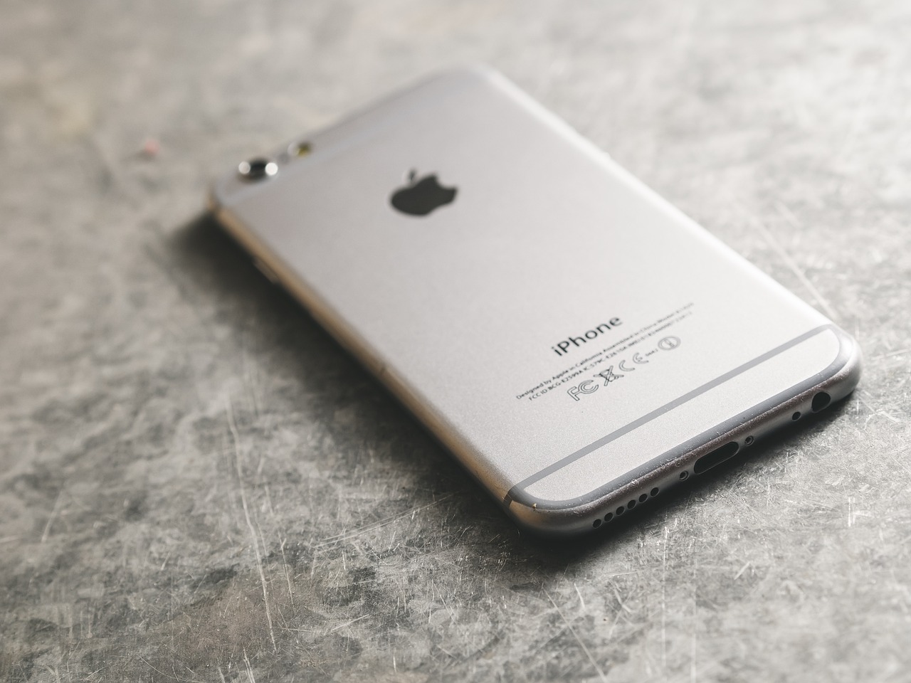 苹果iPhone 5上市回顾，历史时间线，展望未来趋势