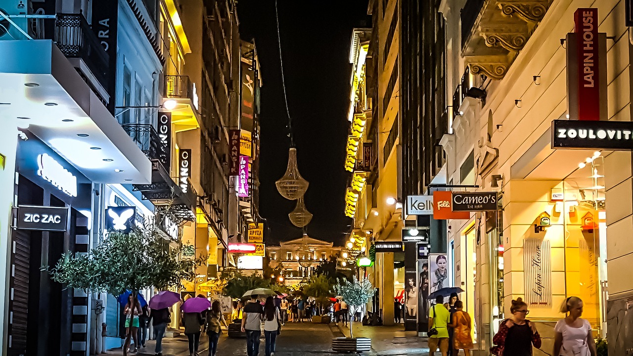 花垣新酒吧资讯，探索城市夜生活的热门场所，感受时尚酒吧文化
