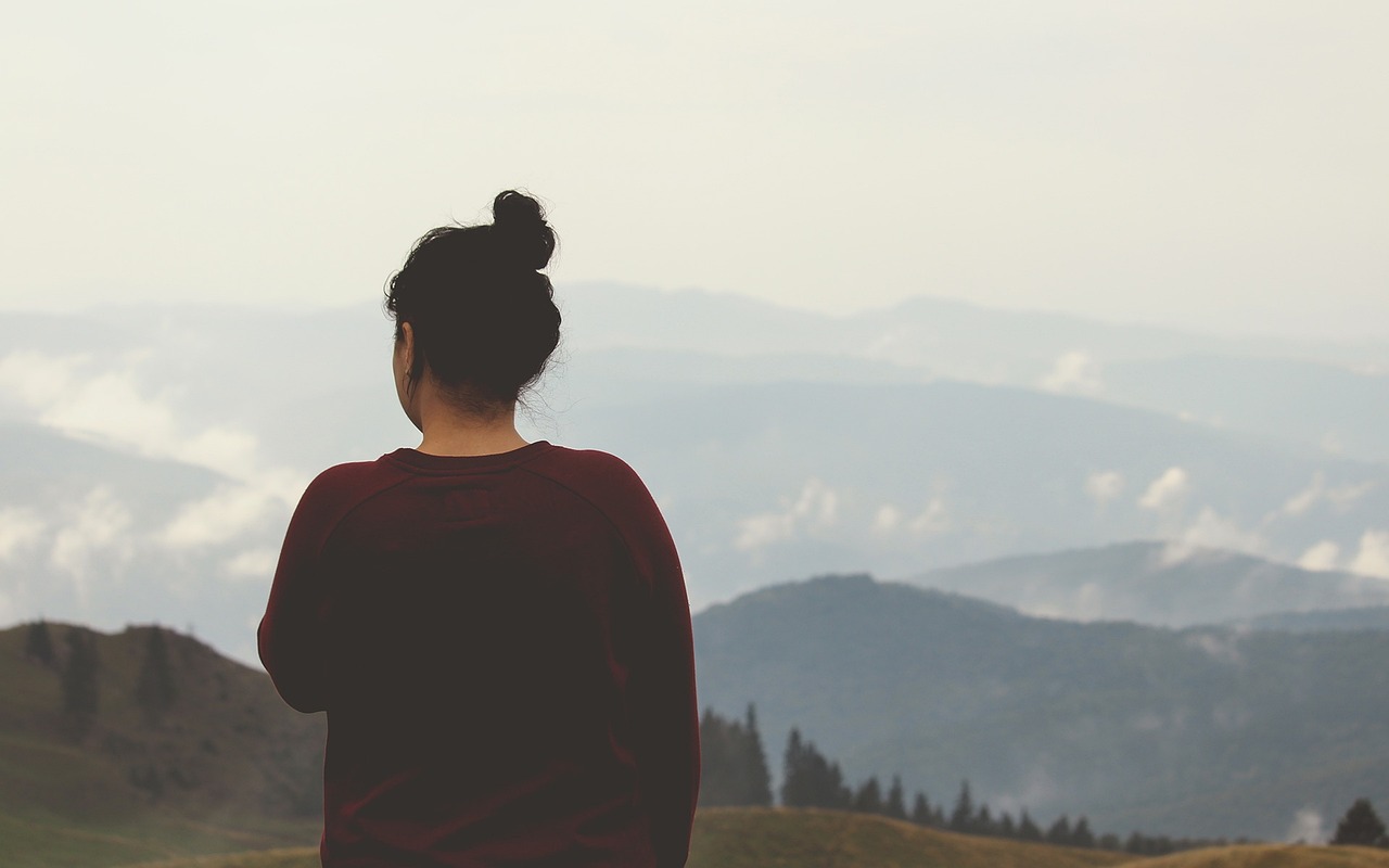 电视剧人生几度秋凉，命运波折与人生深度思考